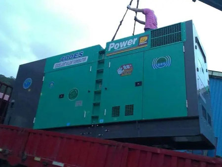 宜宾柴油发电机组转速不稳定时，如何对发动机进行维护？