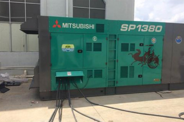 宜宾为什么有些柴油发电机组的输出电压可以调节？